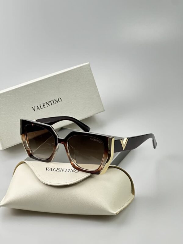 عینک آفتابی زنانه ولنتینو valentino - Image 3