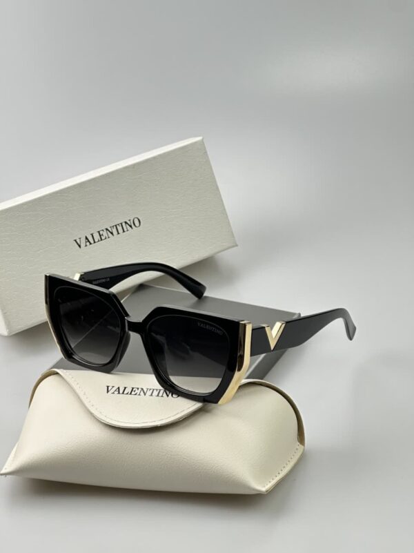 عینک آفتابی زنانه ولنتینو valentino