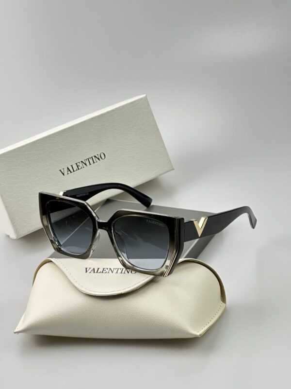 عینک آفتابی زنانه ولنتینو valentino - Image 2