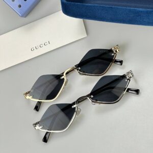 عینک مینیمال زنانه گوچی