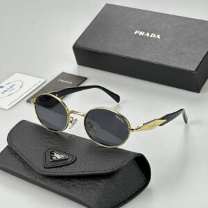 عینک آفتابی زنانه پرادا Prada