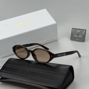 عینک آفتابی زنانه دیور New