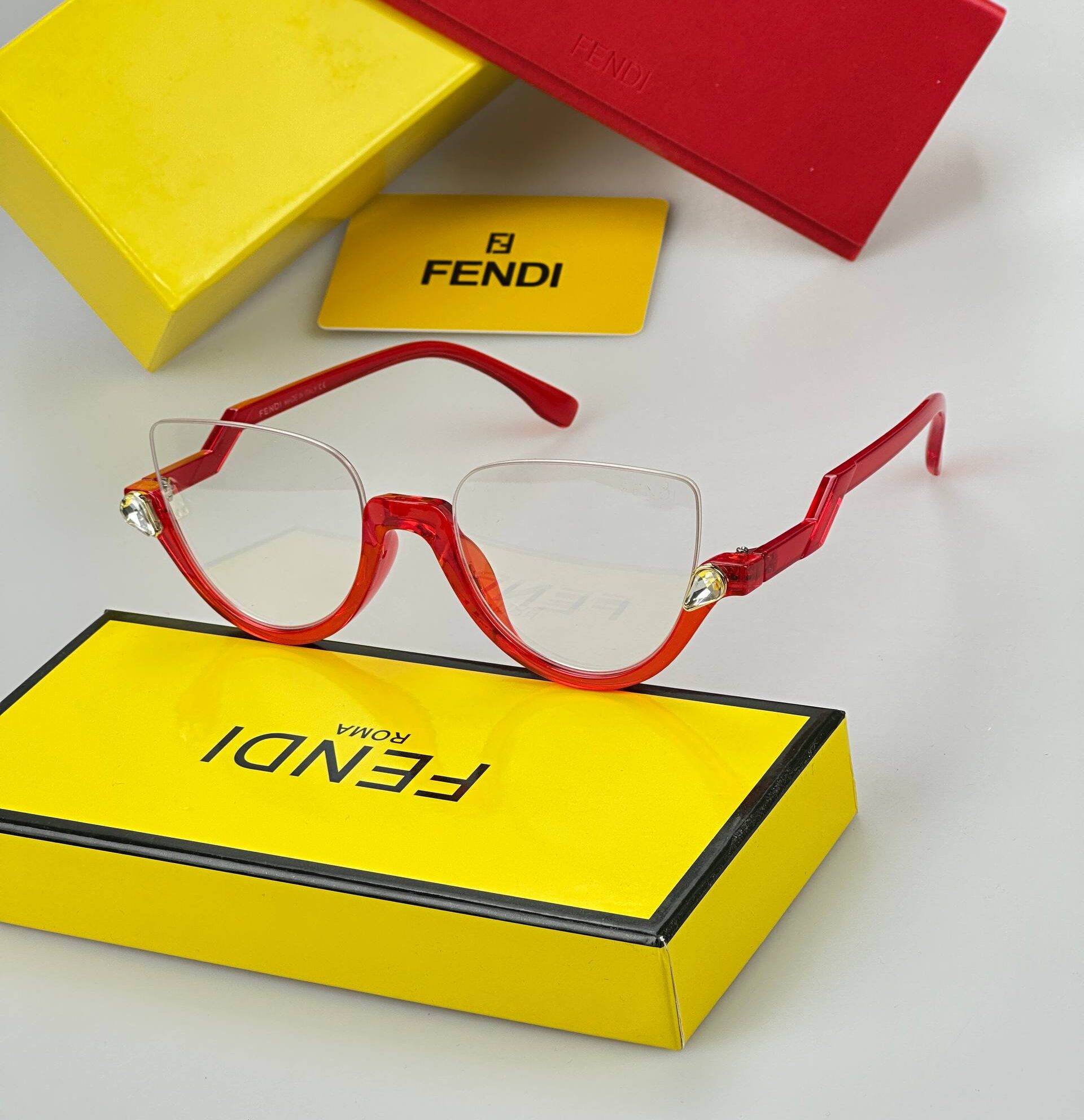 عینک نیم فریم FENDI